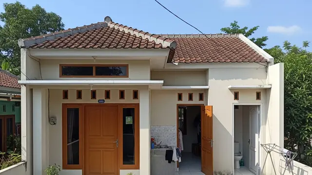 Inspirasi Rumah Sederhana dengan 3 Pintu Masuk