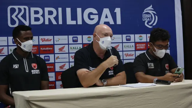 Pelatih PSM, Joop Gall