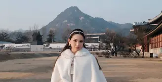 Penampilan Alyssa Daguise kembali jadi sorotan saat sedang bekerja di Korea Selatan [@alyssadaguise]