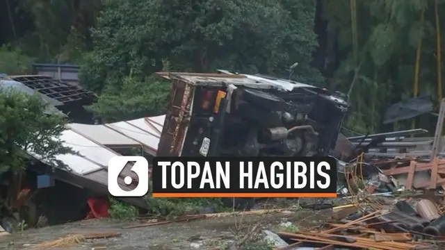 Sejumlah bangunan dan kendaraan di Ichihara Jepang tersapu topan Hagibis hari Sabtu (12/10). Satu orang warga dilaporkan tewas saat diterjang angin kencang.