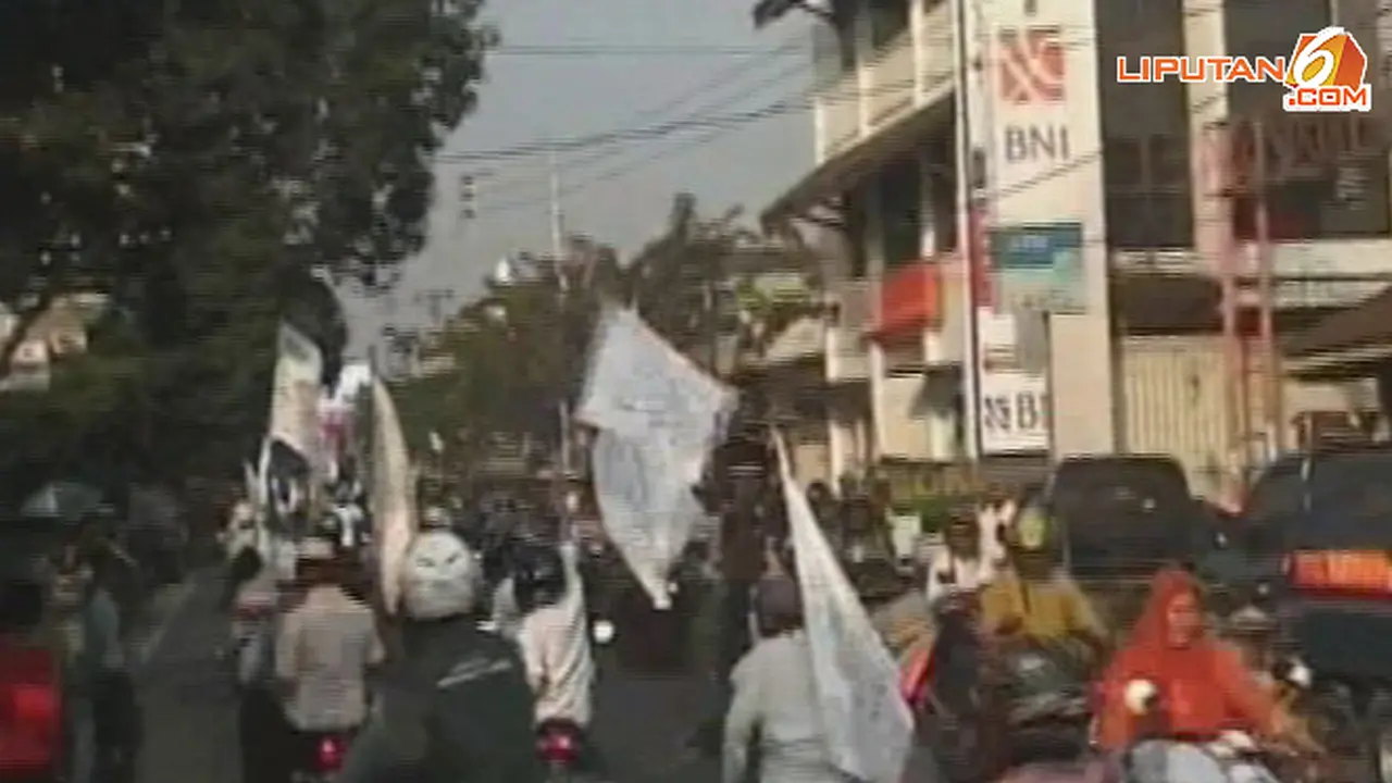 fpi-swiping130707a.jpg