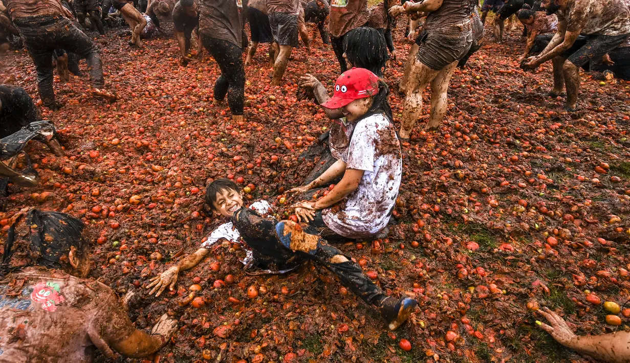 Festival tahun ini merupakan yang pertama diadakan sejak pencabutan pembatasan pandemi virus corona COVID-19. (AFP/Juan Barreto)