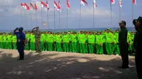 Upacara bendera DKP Badung di Pantai Kuta