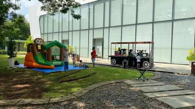 Berbagai arena untuk anak