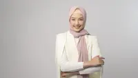 Inspirasi Makeup yang Match dengan Outfit Lebaran, dari Pink Feminin hingga Creamy Elegan