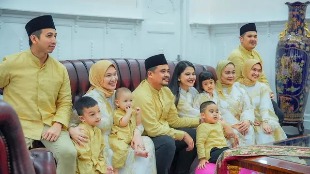 Putra Kahiyang Ayu, Al Nahyan, Kenakan Baju Koko Saat Lebaran, Warganet Justru Tunggu Foto Pakai Kutang