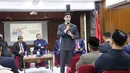 Dalam keterangan unggahan, Verrell mengungkapkan bahwa fokus pertemuan itu ada di peningkatan keamanan, akses kesehatan, dan pendidikan untuk WNI di luar negeri. Anggota DPR RI dari Fraksi PAN itu pun berharap agar pertemuan itu memperkuat hubungan Indonesia-Mesir. (Liputan6.com/IG/@bramastavrl)
