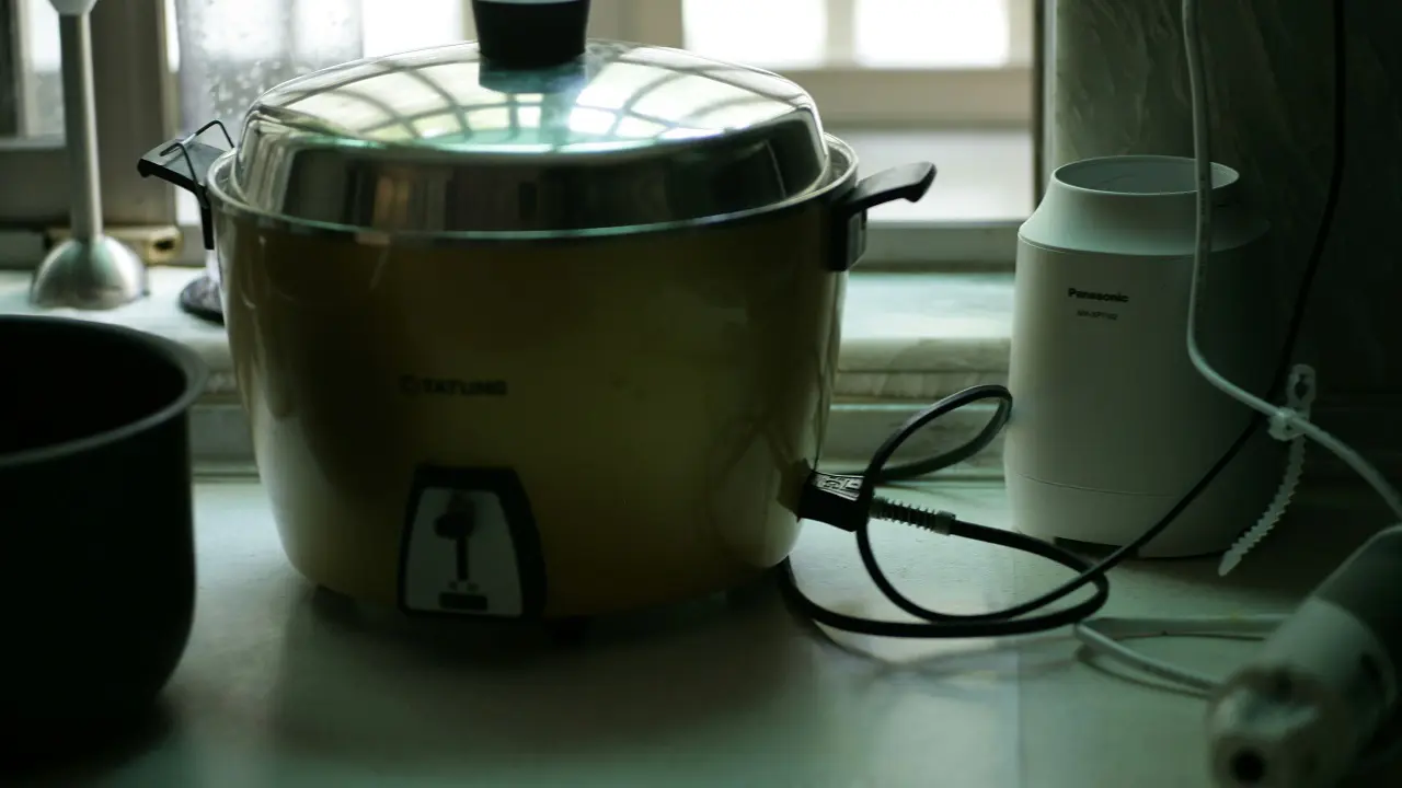 Ilustrasi Rice Cooker