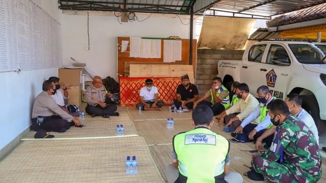 Sosialisasi bahaya layang-layang di bandara