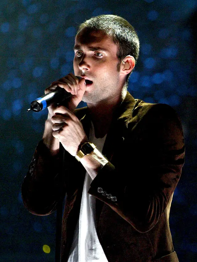 [Bintang] Adam Levine