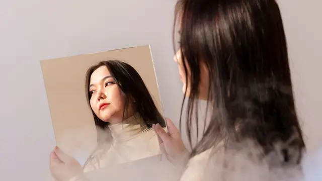 Agar Tidak Terjebak dalam Kesedihan, Ini 5 Cara Mengatasi Perasaan Kecewa - 2