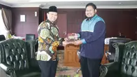 Hidayat Nur Wahid: Indonesia sangat terbuka bagi lulusan dari Timur Tengah dan pesantren. (foto: dok. MPR)
