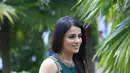 Aktris cantik asal India Radhika Madan tengah berbahagia karena barusaja berulang tahun yang ke-22. Meskipun tidak bisa merayakannya bersama keluarga dan sahabat terdekat, namun ia tetap bahagia. (Adrian Putra/Bintang.com)