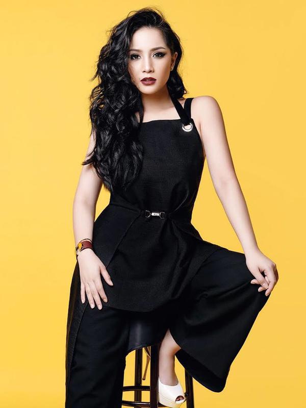 Potret Nagita Slavina dengan Makeup Tebal (Sumber: Instagram//bubahalfian/