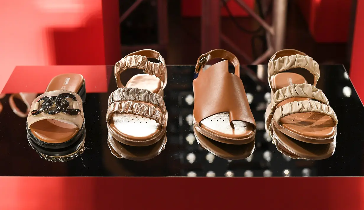 GEOX membawa semua keunggulan merek alas kaki Italia dengan sifat yang breathability, thermo-regulation, dan waterproofness dengan acuan keanggunan dan romantisme. (Foto: GEOX)