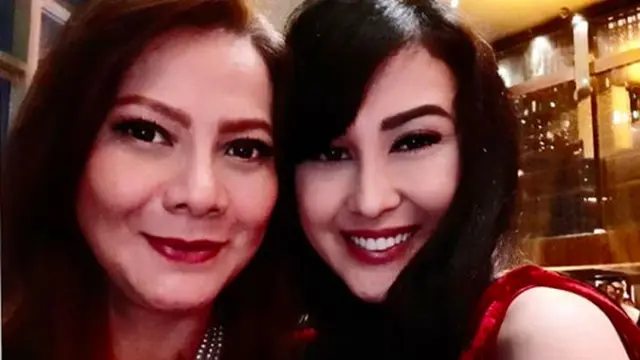 Resmi Jadi Menantu, Ini 6 Potret Kebersamaan Memes dan Vicy Melanie