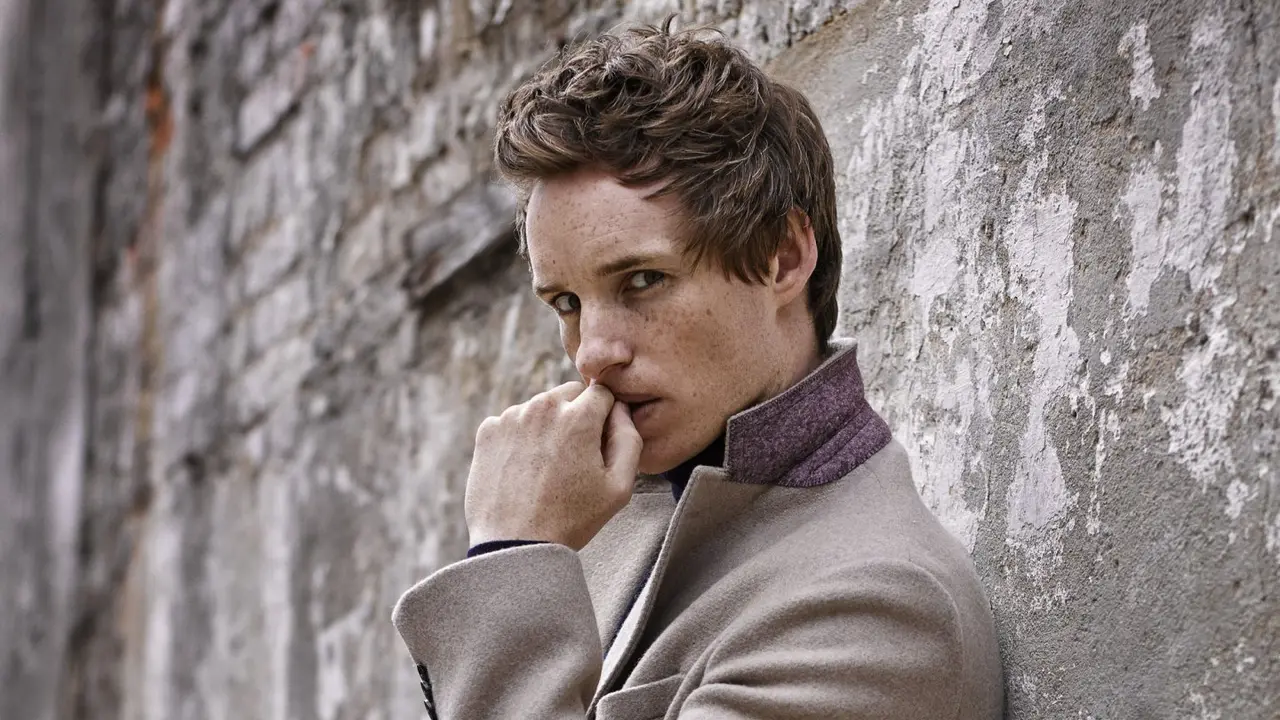 Eddie Redmayne (esquire.co.uk)