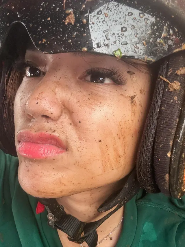 Enggak Takut Kotor, Ini 7 Momen Seru Fuji Main Off-Road Barang Sahabat