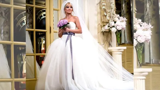 Gaun Pengantin Bride Wars