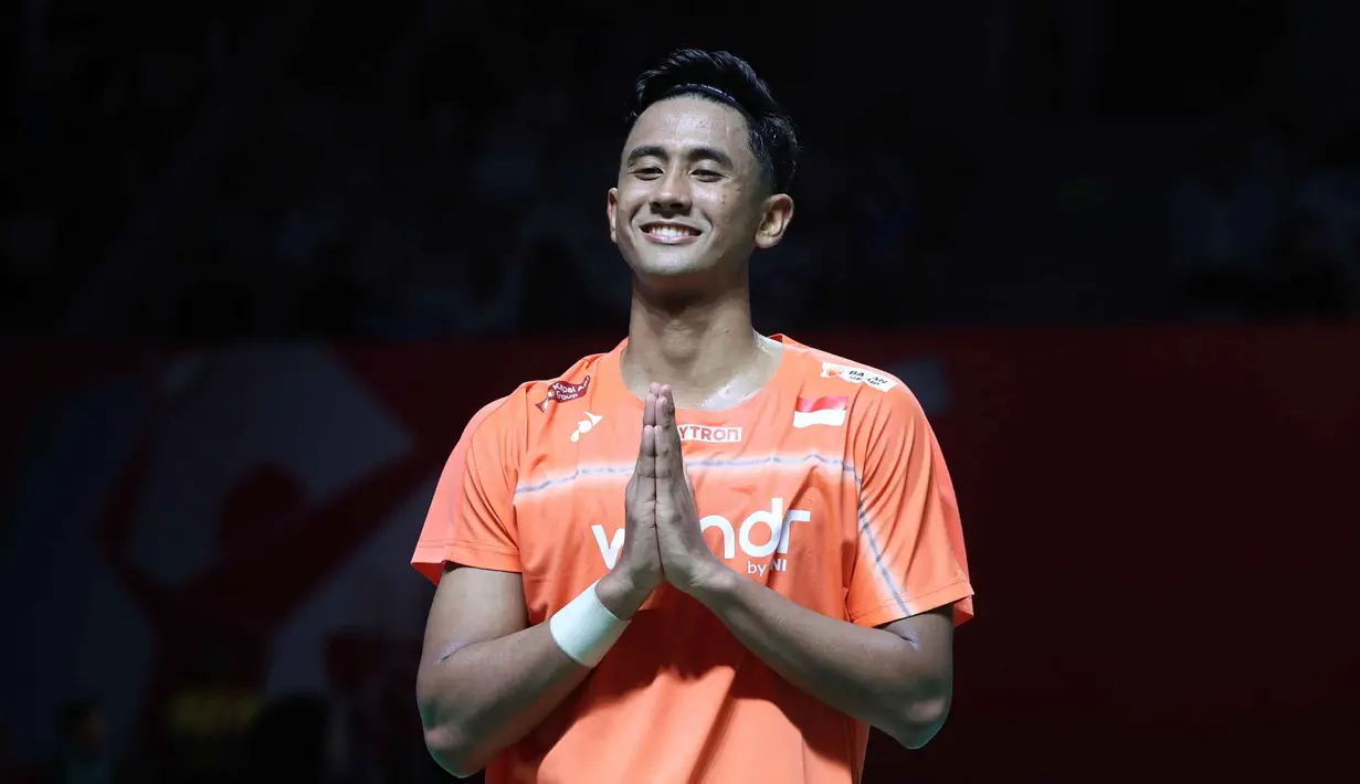 Pebulu tangkis tunggal putra Indonesia, Alwi Farhan, usai bertanding melawan Lakhsya Sen (India) pada babak 32 besar Indonesia Open 2026 di Istora Senayan, Jakarta, Selasa (2/6/2026). (Bola.com/M Iqbal Ichsan)
