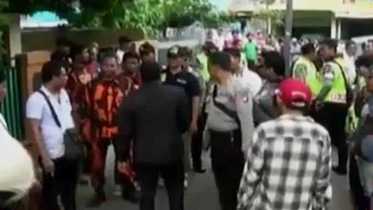Segmen 1: Eksekusi Bangunan di Condet hingga Karyawan Bunuh Diri