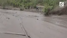 Selain di karangasem, warga yang tinggal di Buleleng juga terkena aliran lahar dingin.