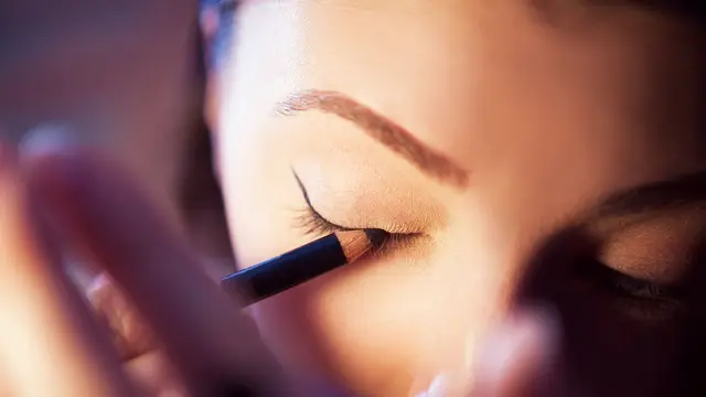 Dari Almond hingga Monolid, Ini Tips Makeup yang Bisa Dicoba