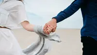 Memahami Karmic Relationship, Ada Ikatan Kuat yang Menyakitkan dalam Hubungan Cinta