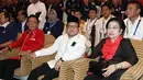 Sutiyoso yang merupakan Ketua Umum PKP juga menyempatkan hadir dalam rakernas Partai Nasdem   yang digelar sehari di Ancol (Liputan6.com/JohanTallo) 