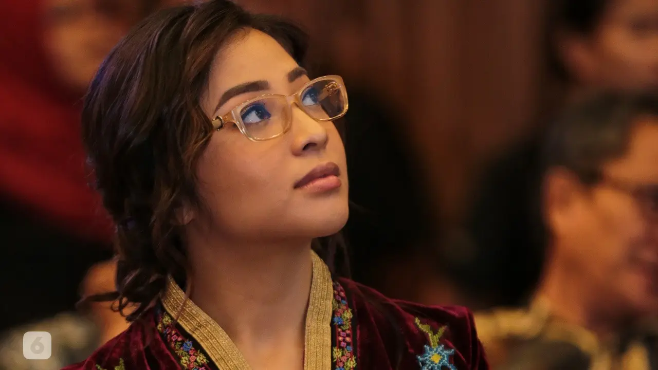 [Bintang] Nikita Willy