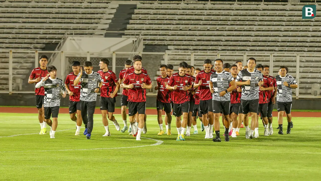 Latihan Timnas Indonesia di Stadion Madya jelang laga melawan Vietnam