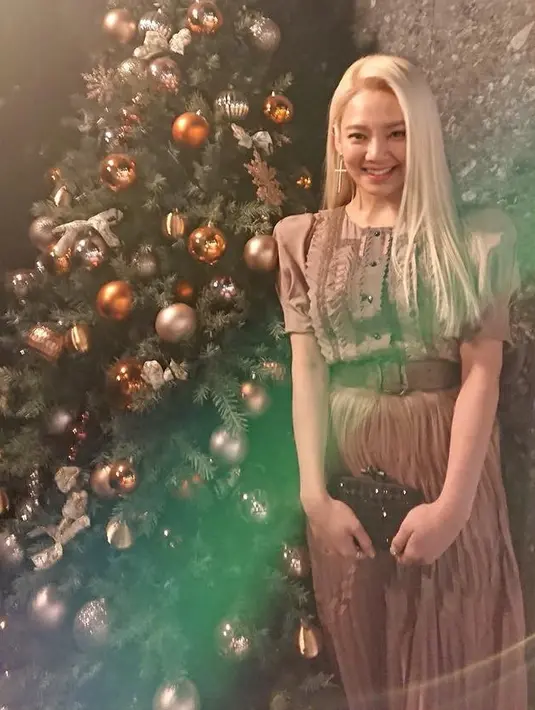 Hyoyeon pun menambahkan jika secara perlahan-lahan ia menemukan jalannya sendiri. "Kurasa inilah suara asliku, perlahan-lahan aku menemukan jalanku sendiri," tambahnya. (Foto: instagram.com/watasiwahyo)