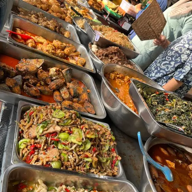 Rekomendasi Sarapan di Pasar Ngasem Yogyakarta