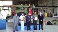 TNI Bantu Perbaikan Mesin Pesawat CASA Milik Angkatan Bersenjata Papua Nugini