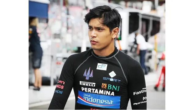 7 Potret Philopaz Armand Anak Pertama Jennifer Jill Istri Ajun Perwira