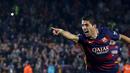Ekspresi Luis Suarez setelah mencetak gol kedua ke gawang Eibar dalam laga La Liga Spanyol di Stadion Camp Nou, Barcelona, Senin (26/10/2015) dini hari WIB. (Reuters/Albert Gea)