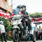 Disabilitas Surabaya saat ujian SIM. (Dian Kurniawan/Liputan6.com).