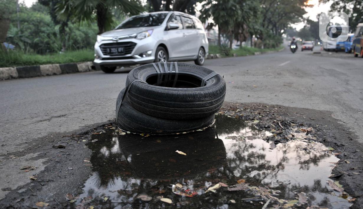 FOTO: Sebagian Jalan Tegar Beriman Kabupaten Bogor Rusak ...