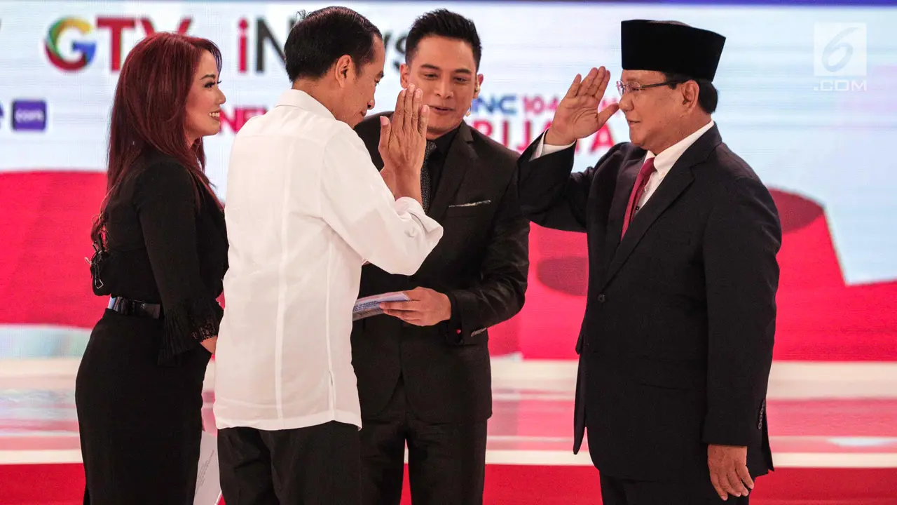 Keakraban Jokowi dan Prabowo Usai Debat Kedua Pilpres