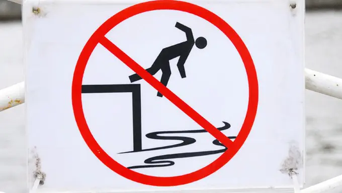 (c) Shutterstock.com