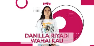 Danilla Riyadi, penyanyi cantik yang kerap menghadirkan karya yang begitu indah, merilis lagu baru berjudul &lsquo;Wahai Kau&rsquo;. Menggandeng Rendy Pandugo sebagai pasangan berduet, Danilla ingin menyampaikan pesan mendalam akan nilai yang lebih luhur dari rasa sayang. Simak selengkapnya dalam video berikut!
