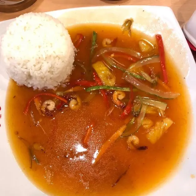 10 Penampakan Makanan Tak Sesuai Ekspektasi Ini Bikin Senyum Kecut