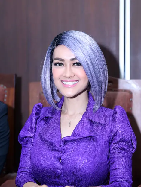 Menjanda Julia Perez Lebih Bahagia Entertainment Fimela Com