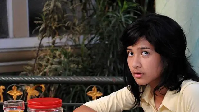 6 Potret Transformasi Mikha Tambayong, Kini Disebut Terlalu Kurus