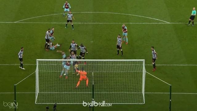 Berita video highlights Premier League antara Newcastle Vs Burnley 1-1. This video is presented by Ballball.
