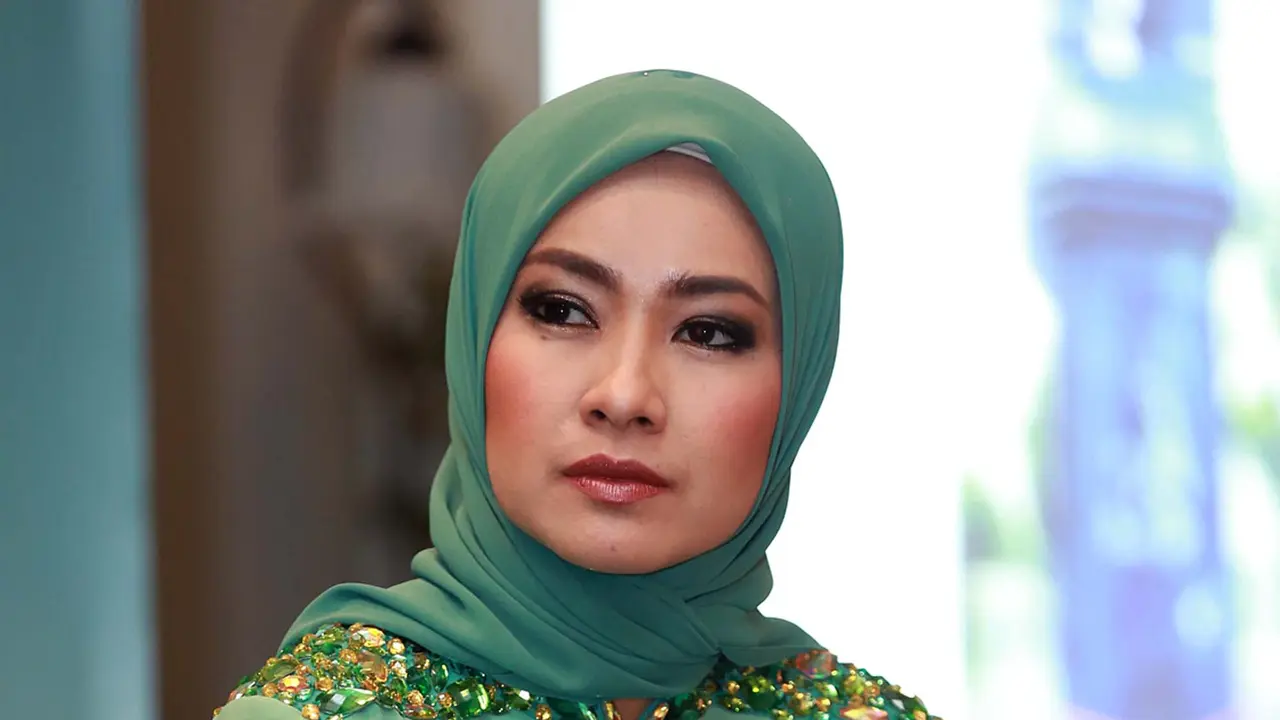 [Bintang] Alya Rohali