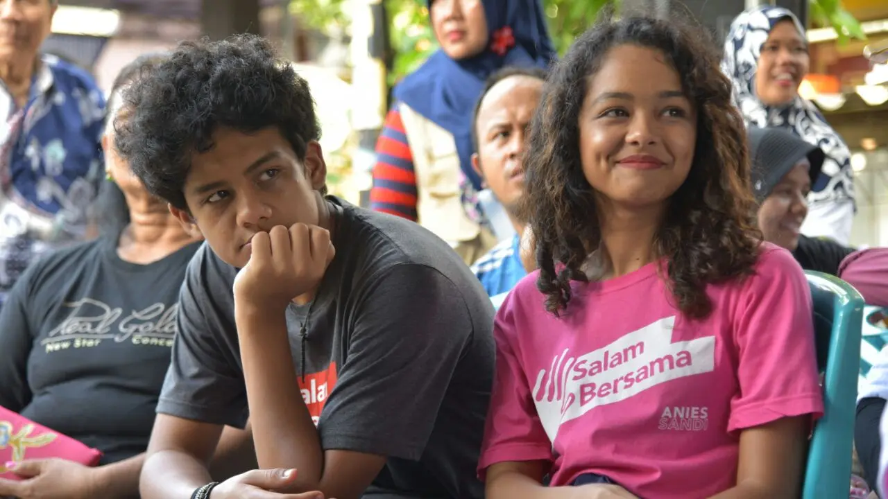Dua anak Anies Baswedan