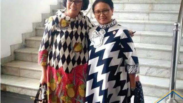 Lihat Gaya Kompak Sri Mulyani-Menlu Retno Pakai Batik Nyentrik