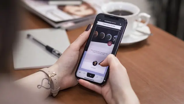 Ilustrasi iPhone X | freestocks.org dari Pexels