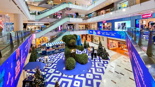 Teddy Bear raksasa setinggi hampir 6 meter di Grand Indonesia, Jakarta. (Foto: Dok. Tim Grand Indonesia)
